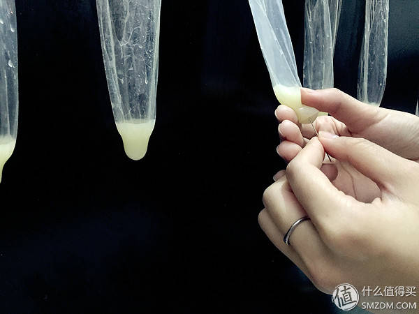 帅哥用过的保险套_保险套会过期吗_保险套使用