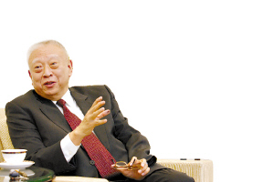 香港人的祖国认同感很高_香港人国家认同感_香港人民对祖国认同感