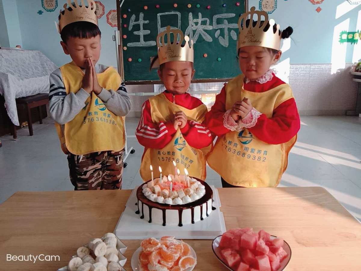 带音乐的生日蛋糕微信_下载生日蛋糕图片带音乐发微信的_生日蛋糕用微信发送图片