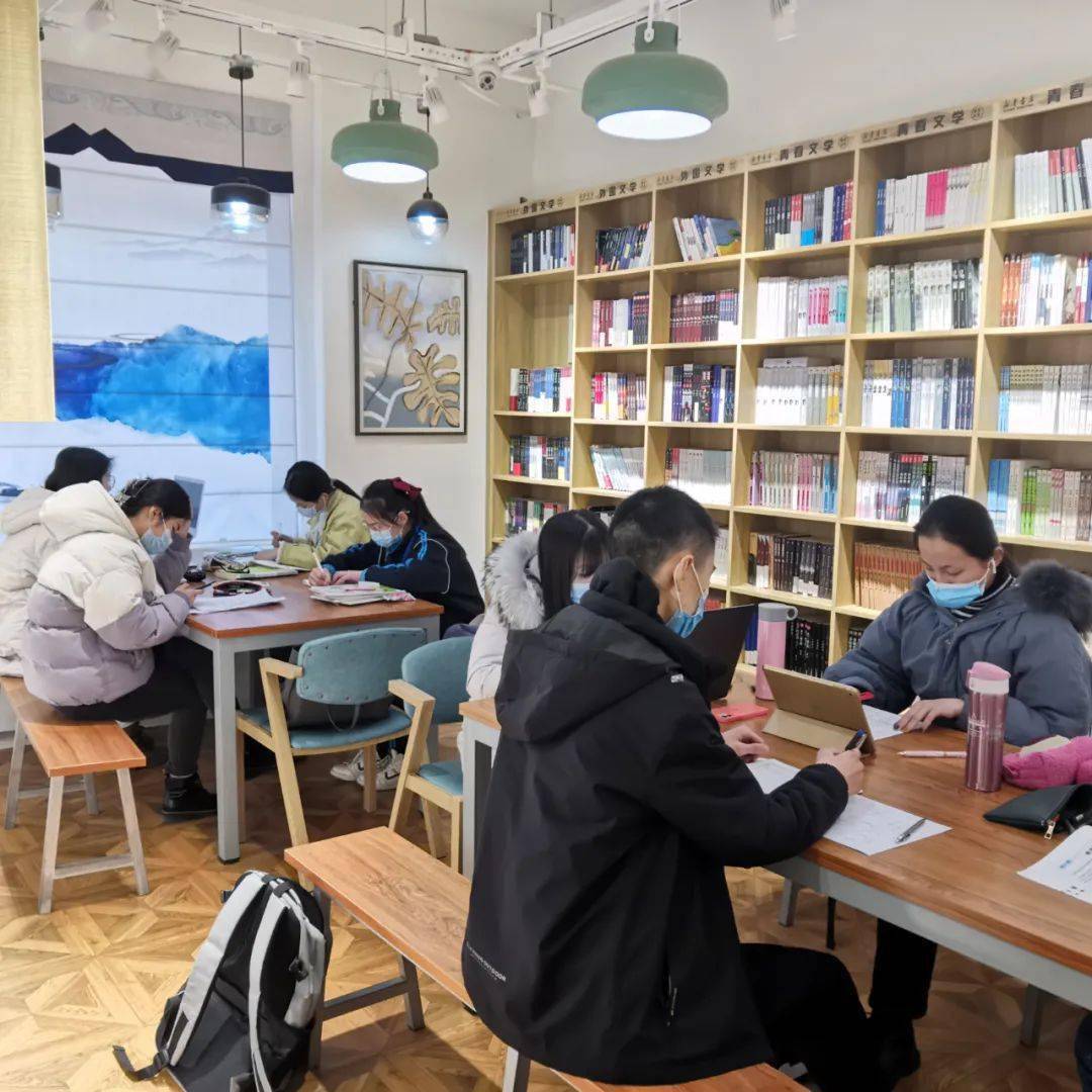 b端客户和c端客户_即听手机客户端_聆听客户端