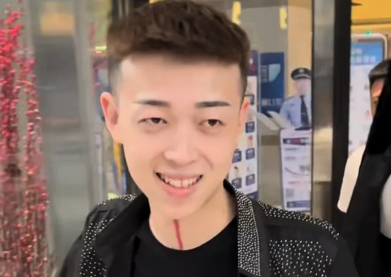 快手几点发容易上热门_快手发作品上热门有什么好处_发快手上热门能赚钱吗