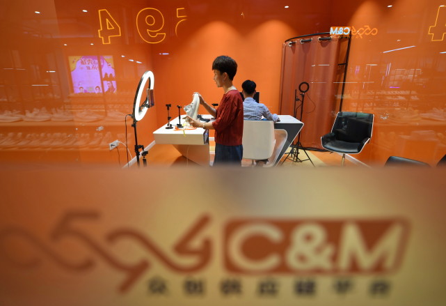 丝粉快手淘宝买多少钱_淘宝怎么买快手粉丝_淘宝上快手涨粉是真的吗