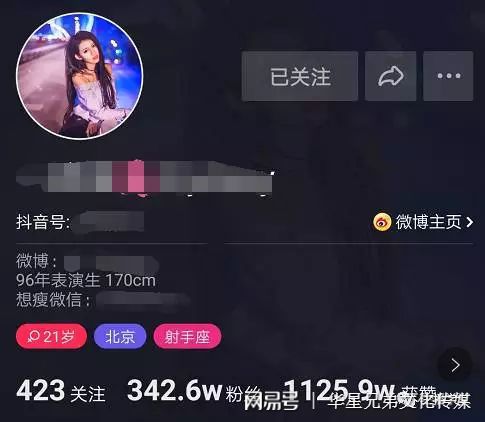 2016快手热门搞笑段子_搞笑段子热门快手2016版_快手搞笑合集