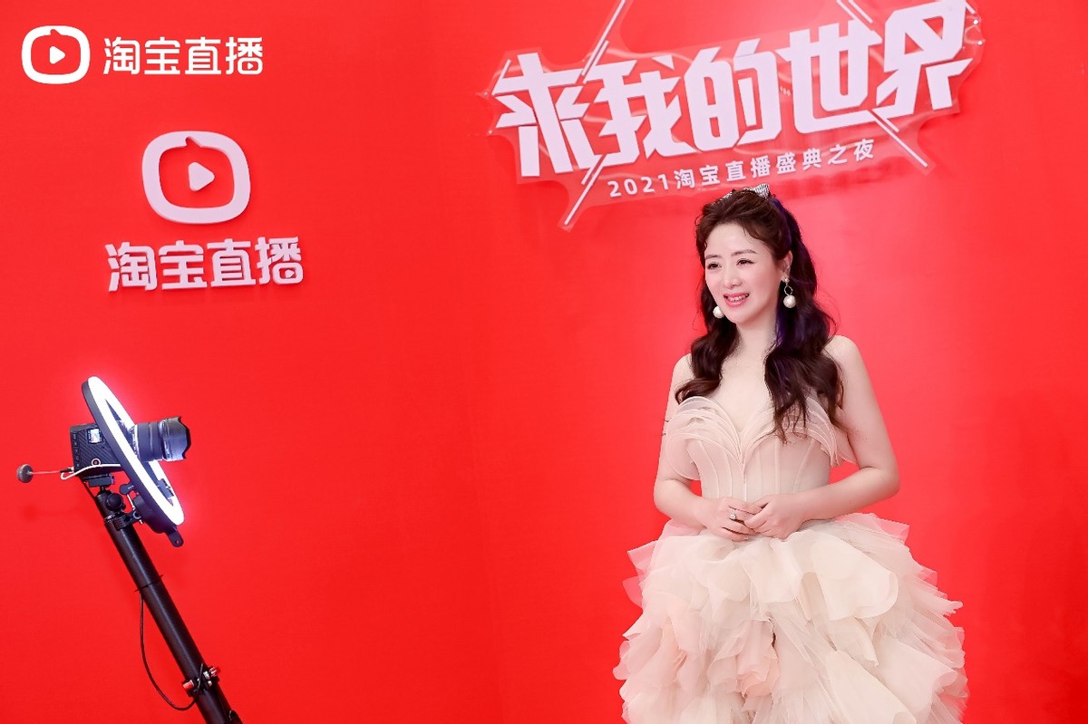 快手热门涨粉多少人开播好_快手涨粉容易吗_快手涨粉主播是真的吗
