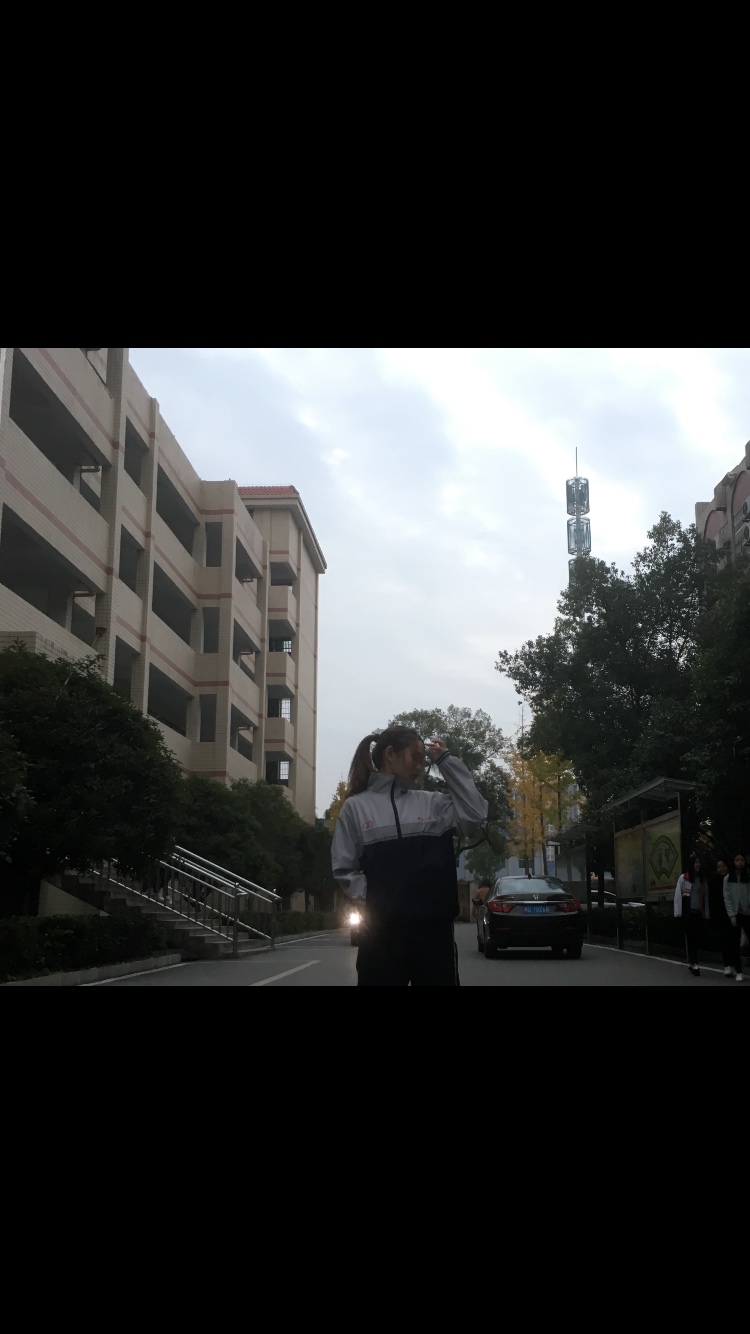 快手买播放量会被发现吗_购买快手播放量软件下载_快手播放量购买网站有哪些