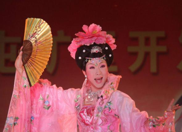 快手热门反串_热门快手反串歌曲_热门快手反串视频