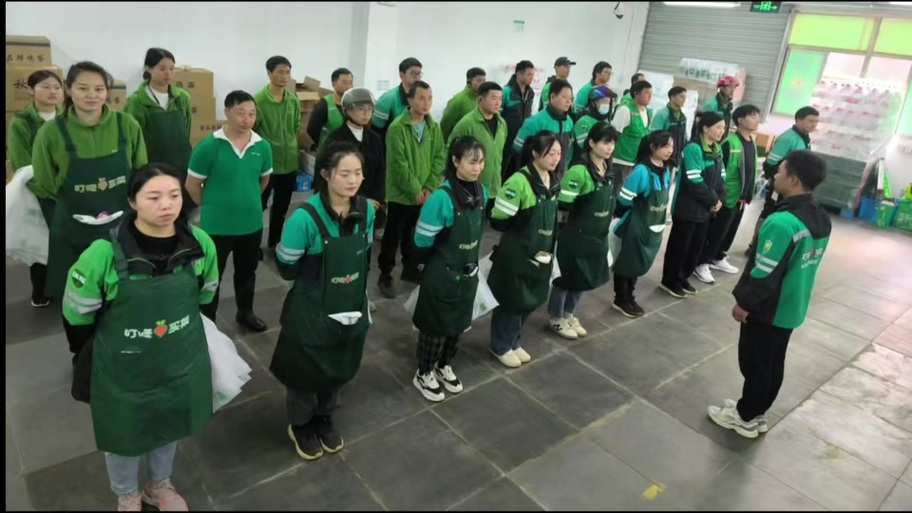 小红书涨粉平台_兼职做副业增加收入_副业选择与收入提升