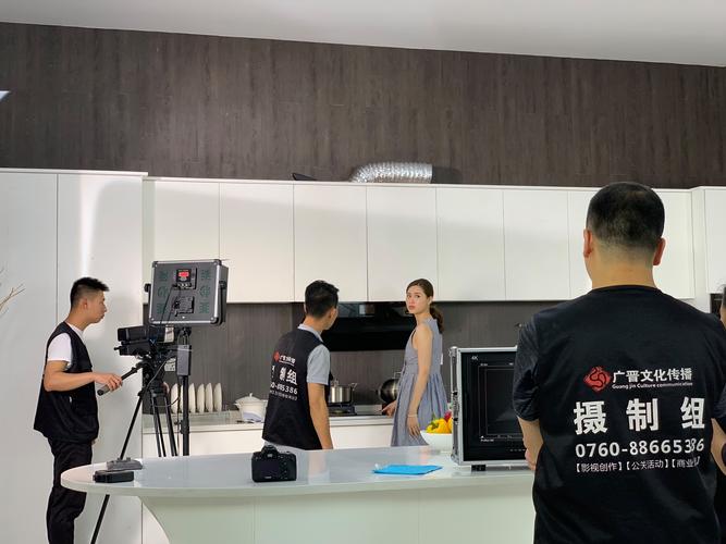 抖音粉丝业务套餐_快手抖音粉丝业务套餐_免费试用粉丝服务