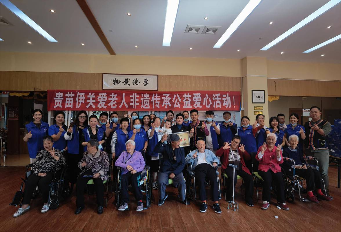 快手100个赞0.2元网站_非遗代表性传承人数字化能力提升_快手公益非遗传习学堂