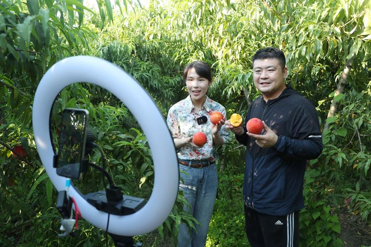 山西直播带货 农民主播 电商助农_抖音粉丝点赞下单平台